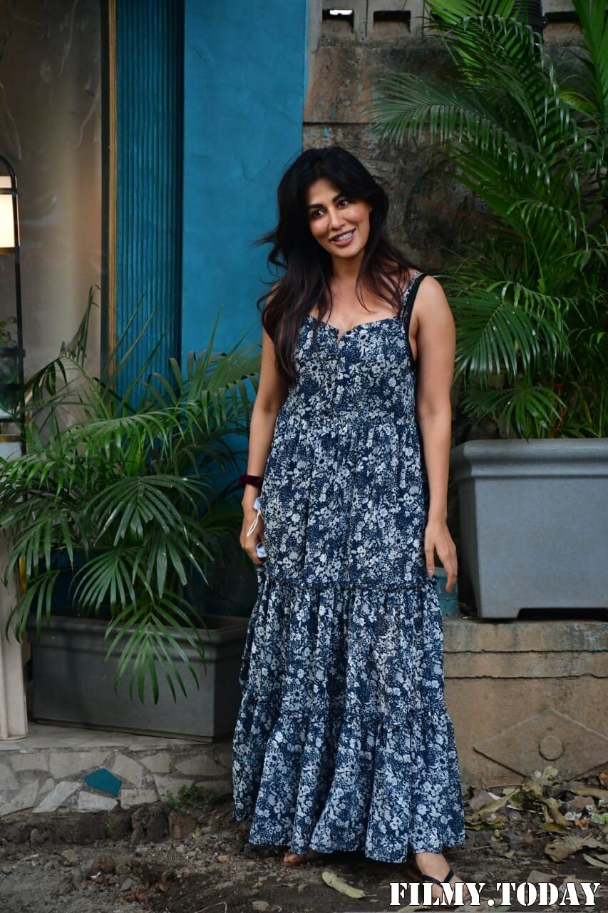 Chitrangada Singh - Photos: Celebs Spotted At Bandra | Picture 1756446