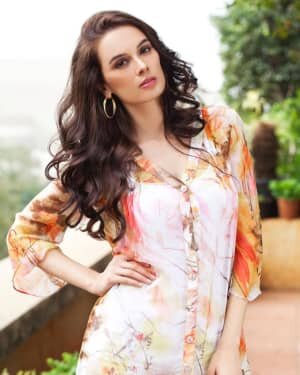 Evelyn Sharma Latest Photos | Picture 1757188