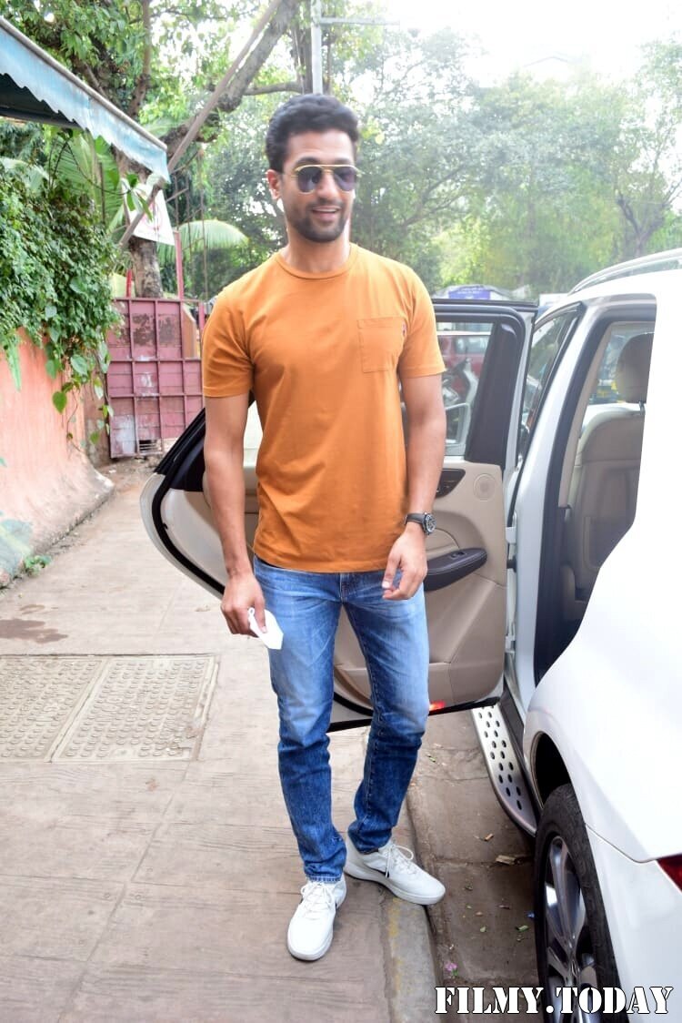 Vicky Kaushal - Photos: Celebs Spotted At Andheri | Picture 1760713