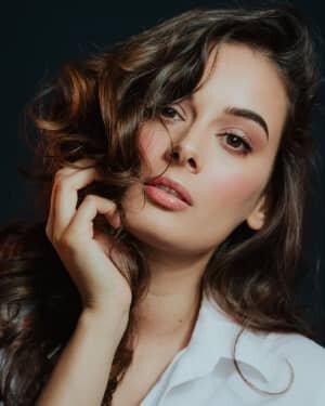 Evelyn Sharma Latest Photos | Picture 1740349