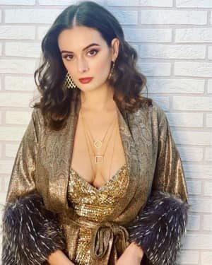 Evelyn Sharma Latest Photos | Picture 1740294