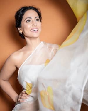 Hina Khan Latest Photos | Picture 1745001