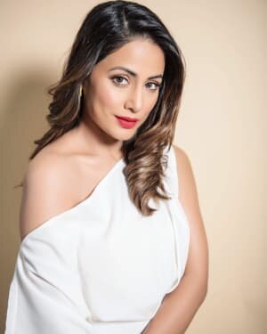 Hina Khan Latest Photos | Picture 1744977