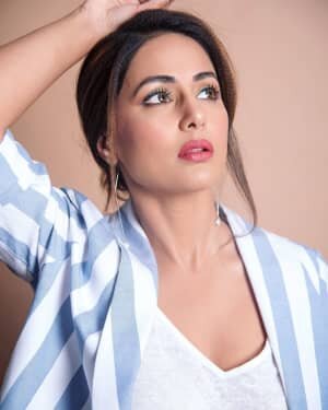 Hina Khan Latest Photos | Picture 1744805