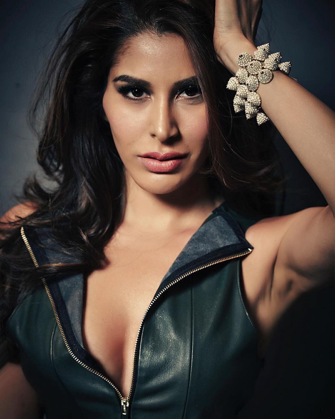 Sophie Choudry Latest Photos | Picture 1745626