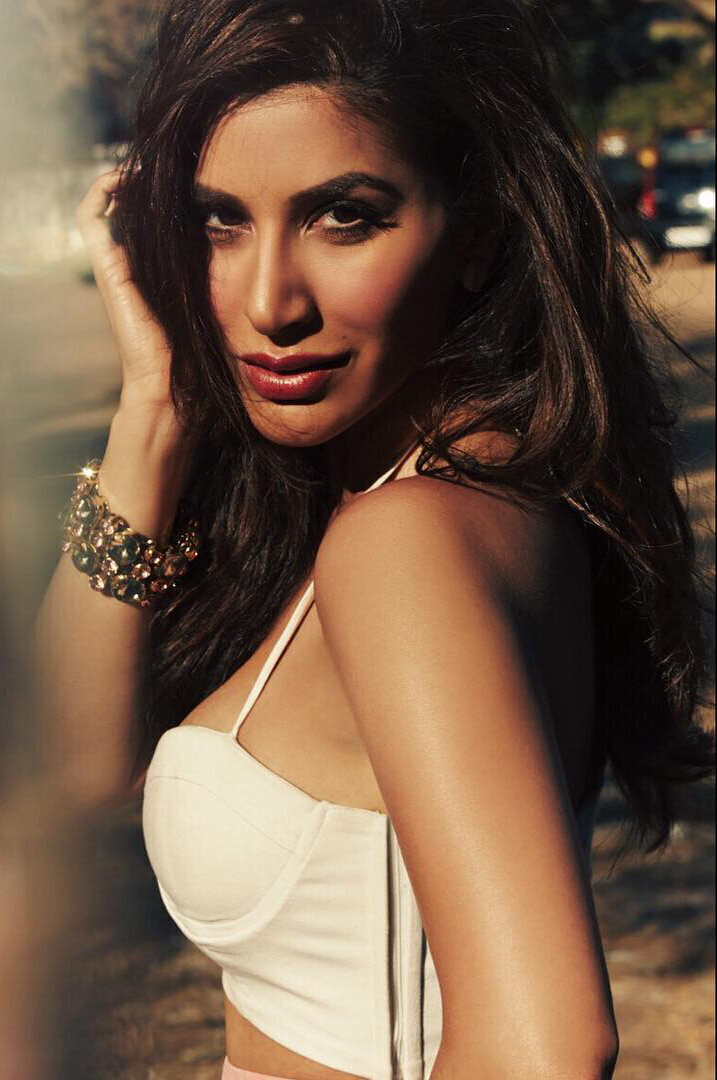 Sophie Choudry Latest Photos | Picture 1745636