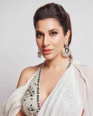Sophie Choudry Latest Photos | Picture 1745777