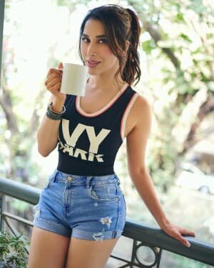 Sophie Choudry Latest Photos | Picture 1745631