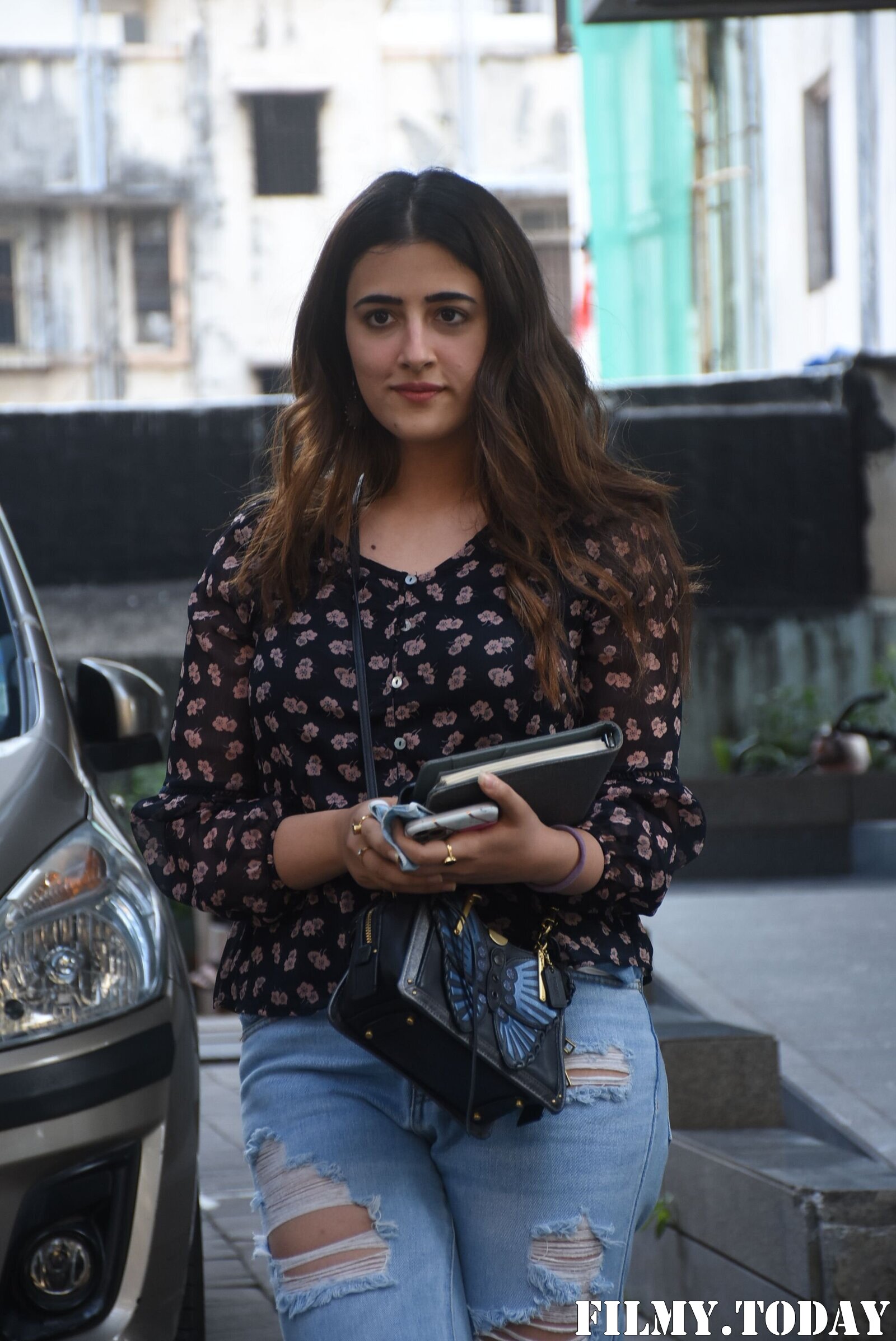 Nupur Sanon - Photos: Celebs Spotted At Bandra | Picture 1750950