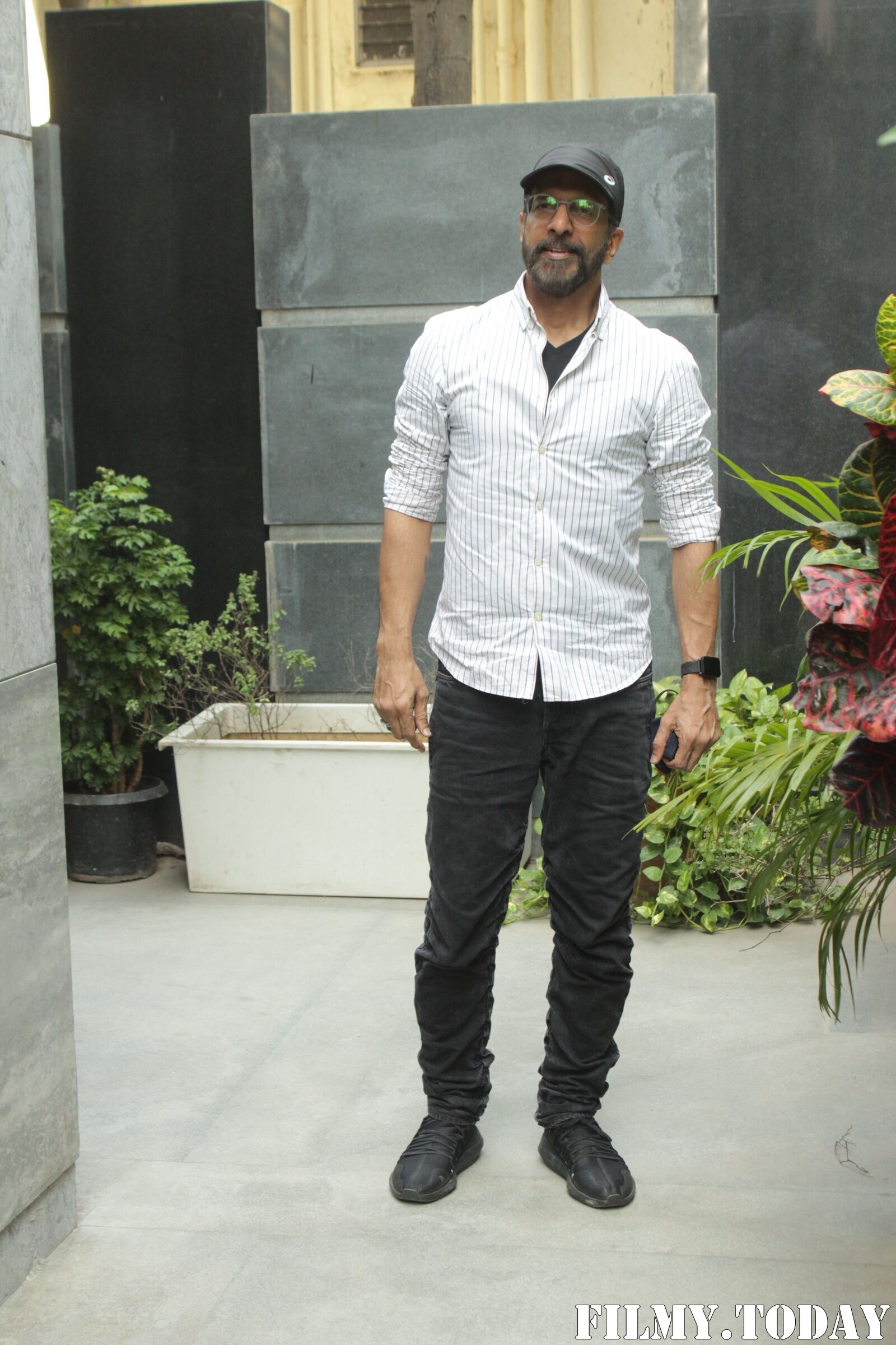 Javed Jaffrey - Photos: Promotion Of Film Coolie No 1 At Pooja Films Office | Picture 1750953