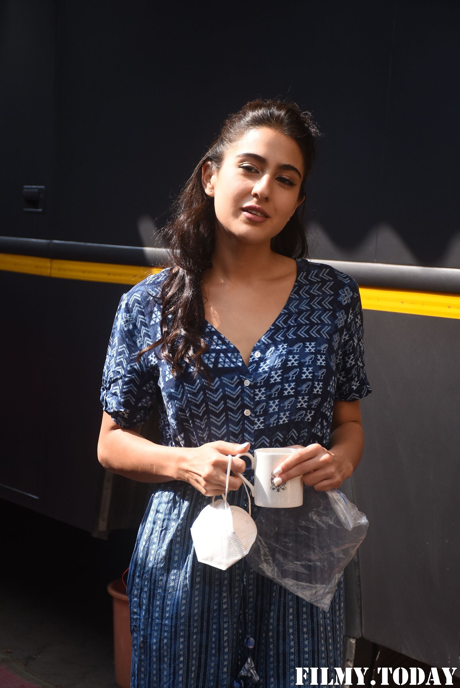 Sara Ali Khan - Photos: Promotion Of Film Coolie No 1 At Mehboob Studio | Picture 1751067