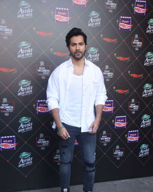 Varun Dhawan - Photos: Promotion Of Film Coolie No 1 At Mehboob Studio | Picture 1751084