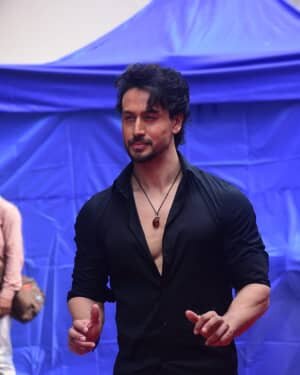 Photos: Tiger Shroff On Location Shoot At Mehboob Studio In Bandra | Picture 1750569