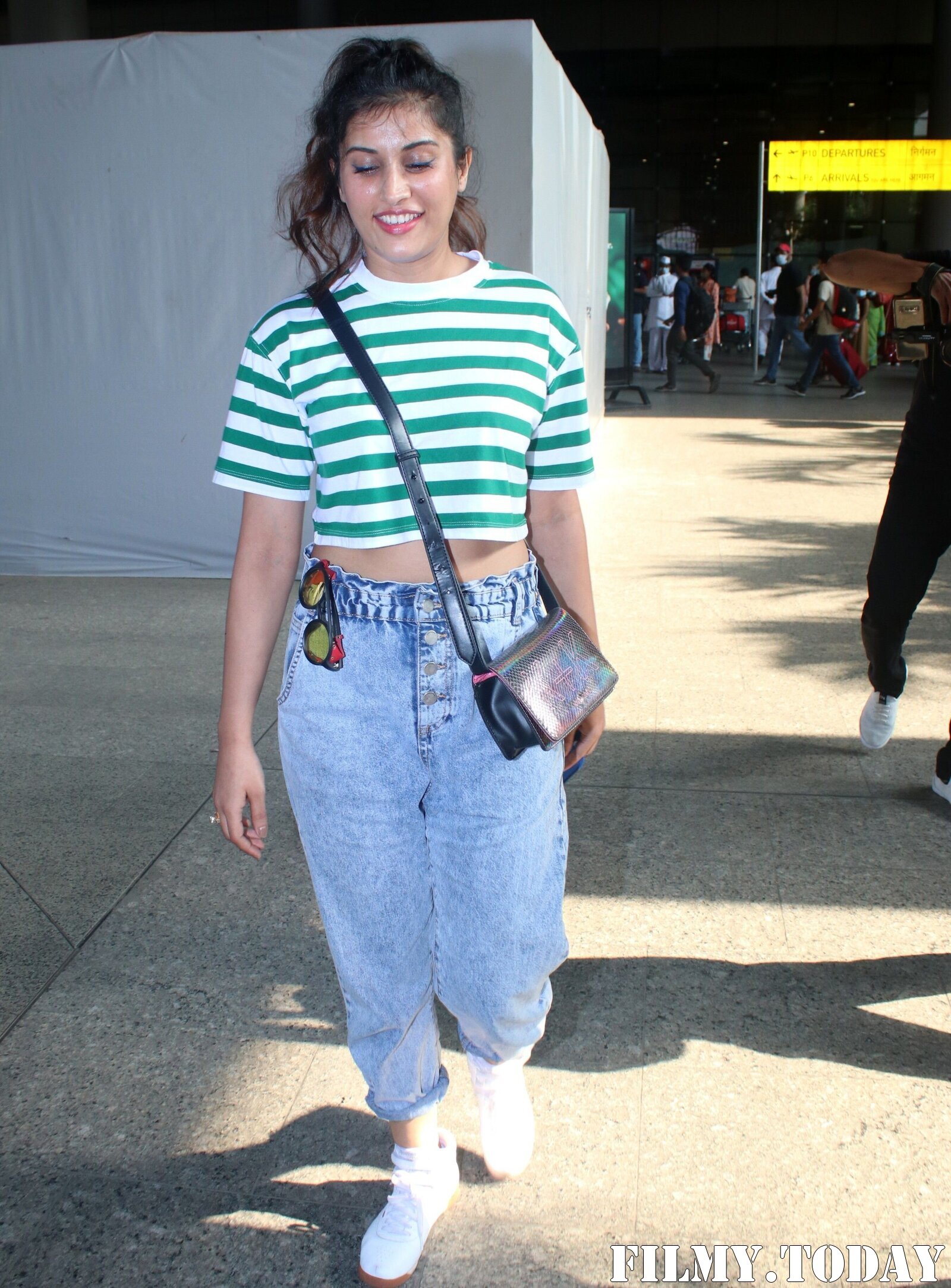 Divinaa Thackur - Photos: Celebs Spotted At Airport | Picture 1791160