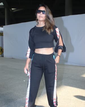 Hina Khan - Photos: Celebs Spotted At Airport | Picture 1791147