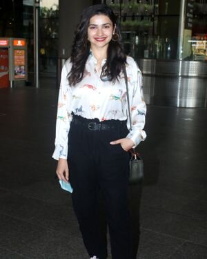 Prachi Desai - Photos: Celebs Spotted At Airport | Picture 1821165