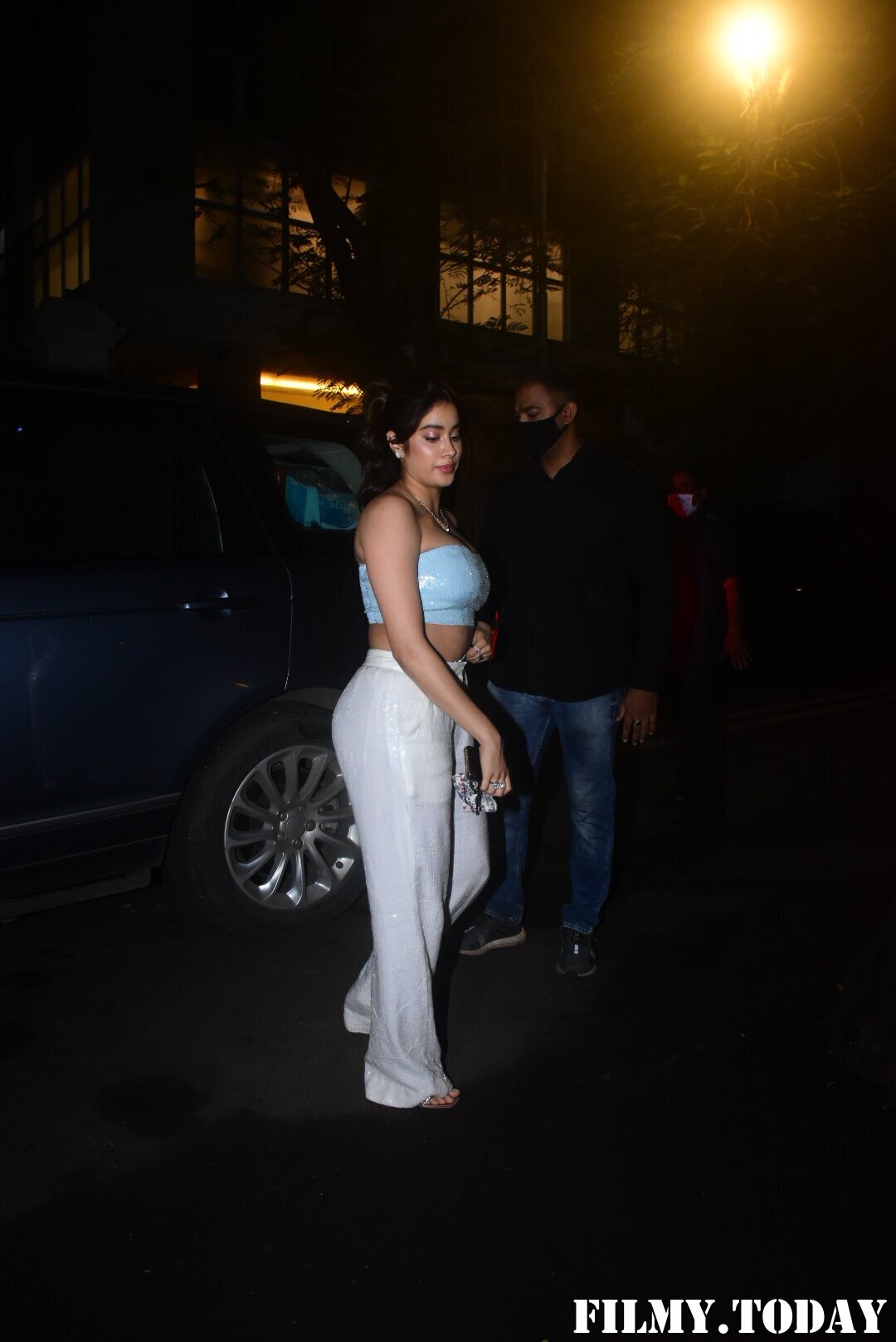 Janhvi Kapoor - Photos: Celebs At Rhea Kapoor Wedding Party At Anil Kapoor's House | Picture 1822251