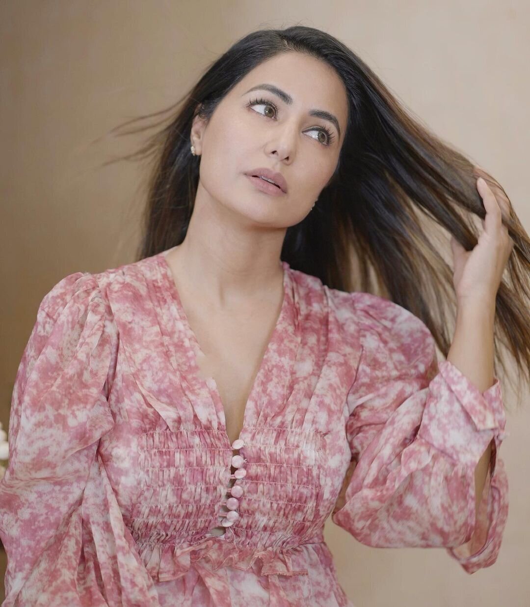 Hina Khan Latest Photos | Picture 1823355