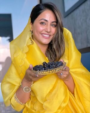 Hina Khan Latest Photos | Picture 1823259