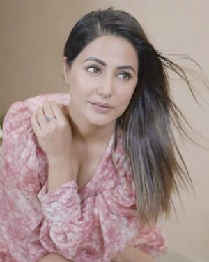 Hina Khan Latest Photos | Picture 1823369