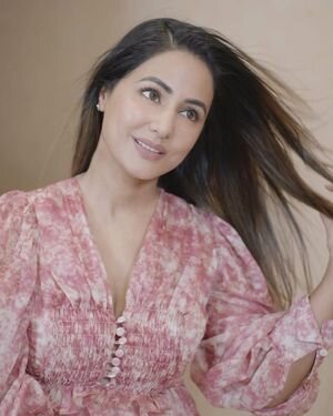 Hina Khan Latest Photos | Picture 1823365