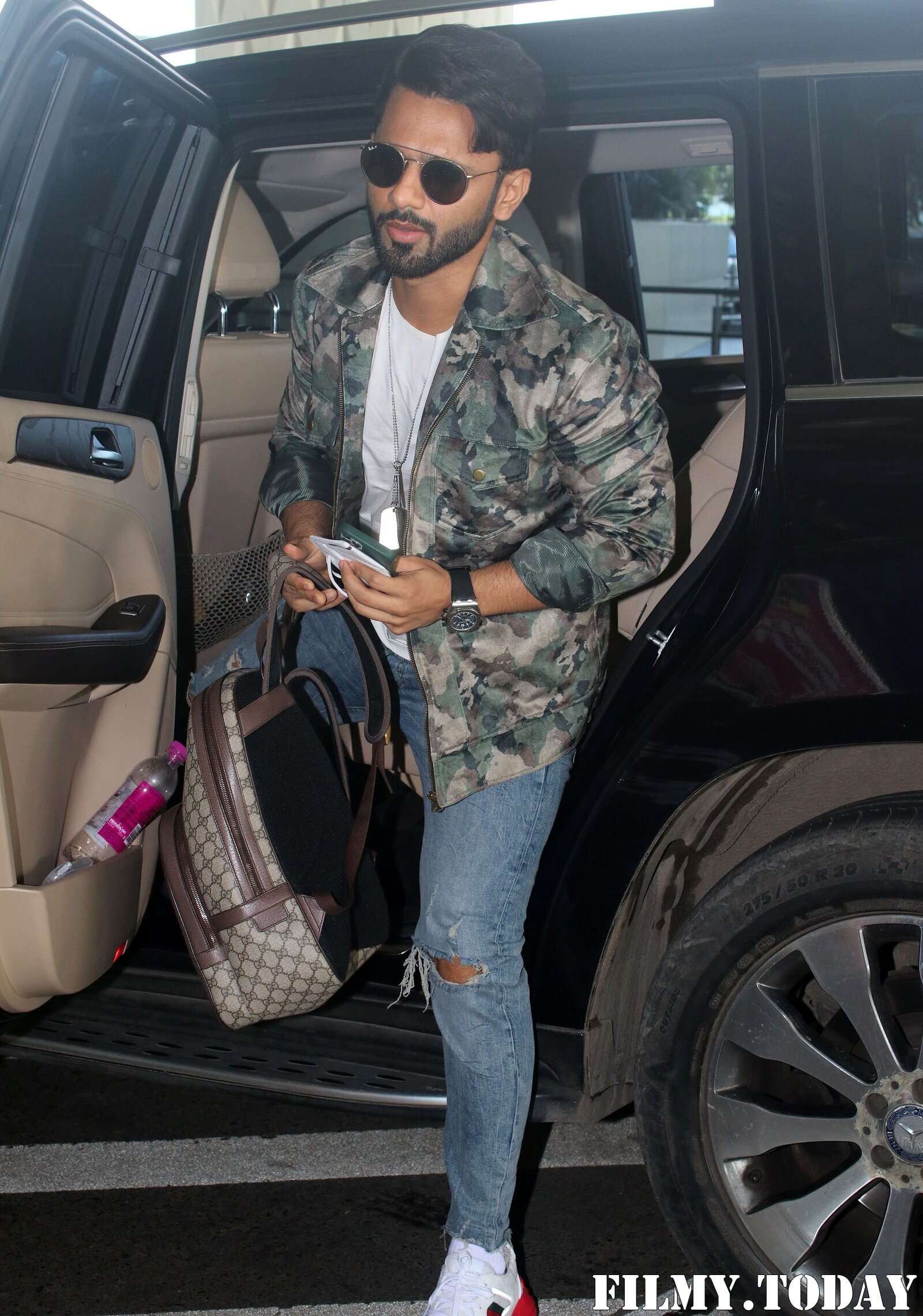 Rahul Vaidya - Photos: Celebs Spotted At Airport | Picture 1823588