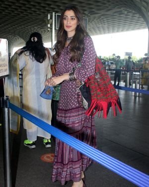 Raai Laxmi - Photos: Celebs Spotted At Airport | Picture 1823867