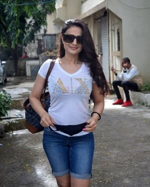 Ameesha Patel - Photos: Celebs Spotted At Kromakay Salon | Picture 1824791