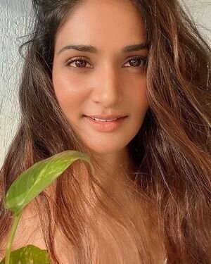 Mukti Mohan Latest Photos | Picture 1825360