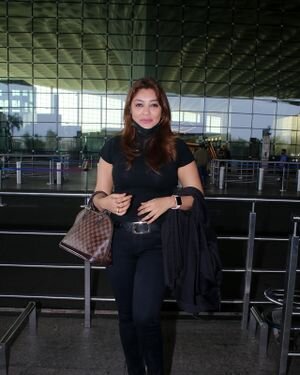 Payal Ghosh - Photos: Celebs Spotted At Airport | Picture 1845692