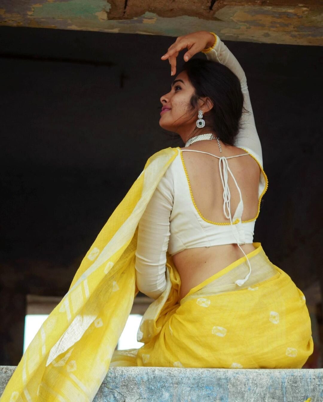 Divi Vadthya Latest Photos | Picture 1847852