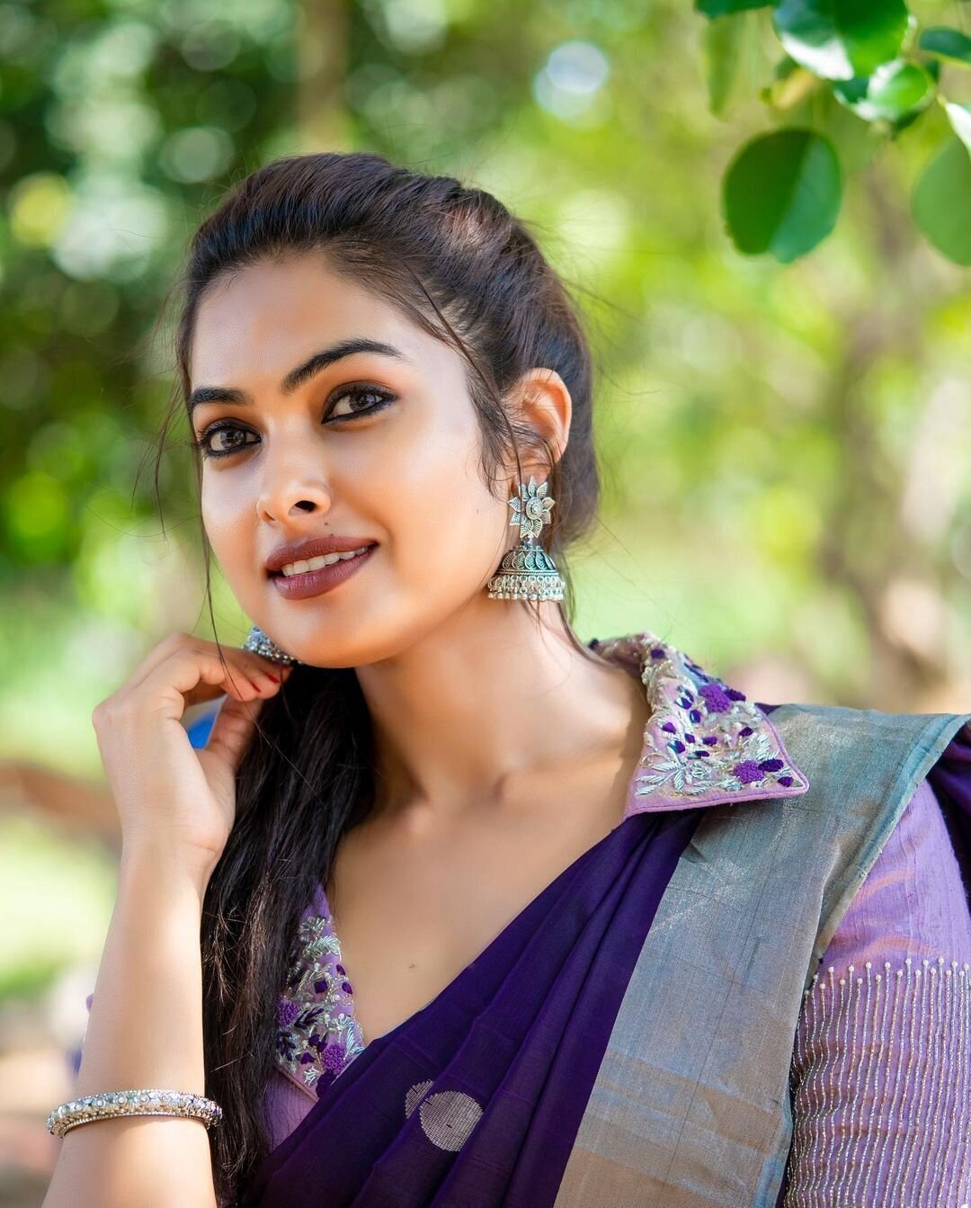 Divi Vadthya Latest Photos | Picture 1847916