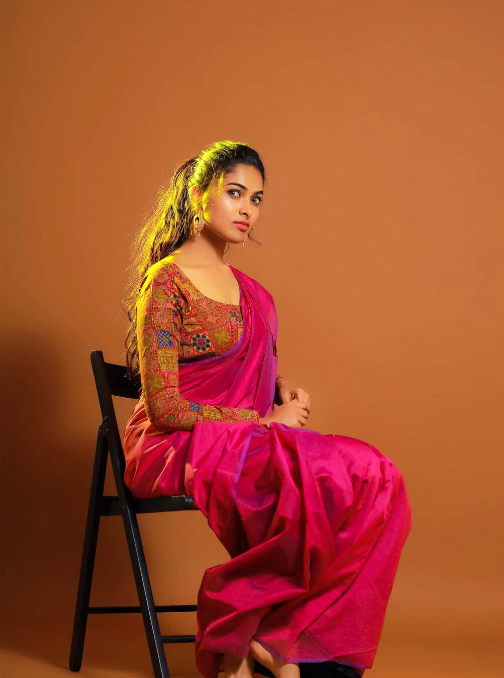 Divi Vadthya Latest Photos | Picture 1847813