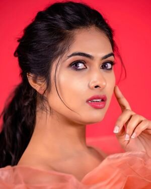 Divi Vadthya Latest Photos | Picture 1847890