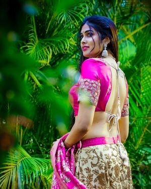 Divi Vadthya Latest Photos | Picture 1847940