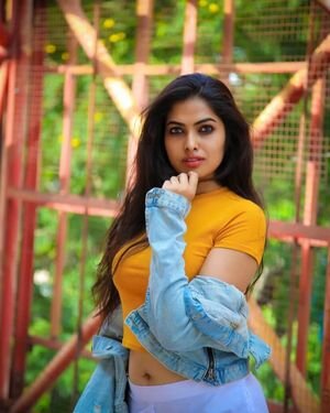 Divi Vadthya Latest Photos | Picture 1847808