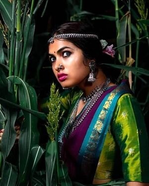 Divi Vadthya Latest Photos | Picture 1847879