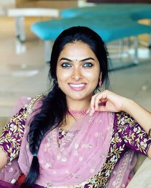 Divi Vadthya Latest Photos | Picture 1847924