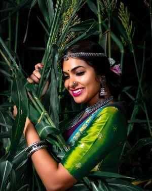 Divi Vadthya Latest Photos | Picture 1847878