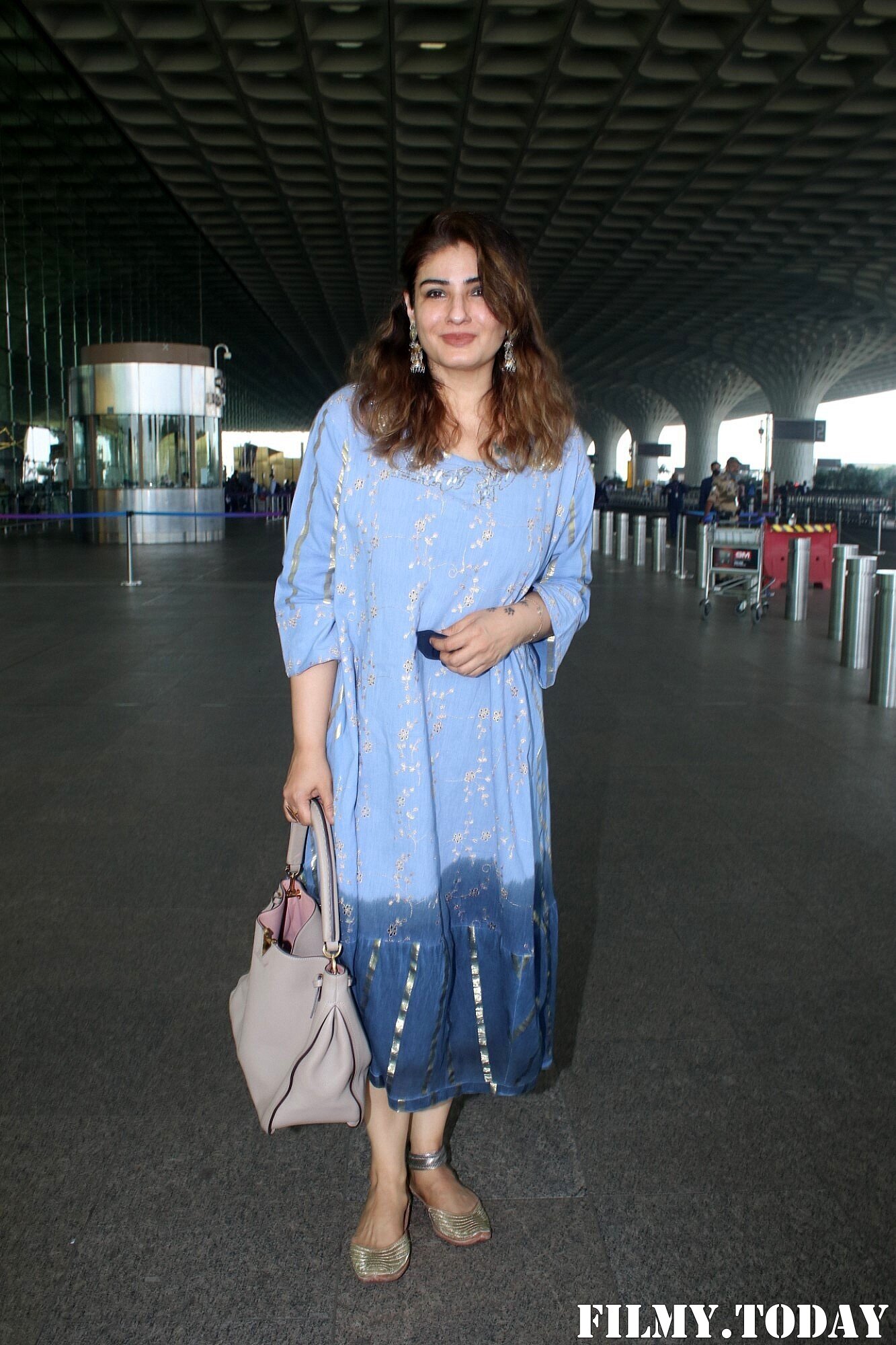 Raveena Tandon - Photos: Celebs Spotted At Airport | Picture 1847661