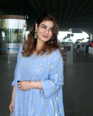 Raveena Tandon - Photos: Celebs Spotted At Airport | Picture 1847663