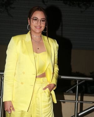 Sonakshi Sinha - Photos: Wrap Up Party Of Film Double XL | Picture 1847359