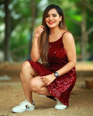 Ashu Reddy Latest Photos | Picture 1849822