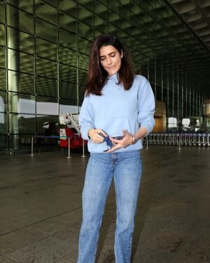 Karishma Tanna - Photos: Celebs Spotted At Airport