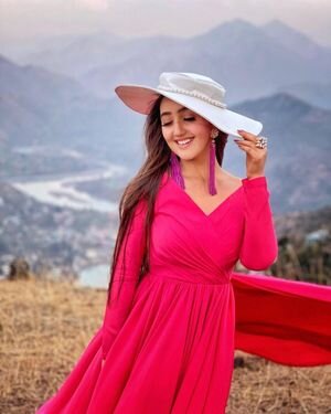 Ashnoor Kaur Latest Photos | Picture 1850407