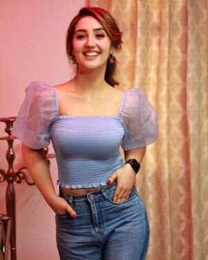 Ashnoor Kaur Latest Photos | Picture 1850413