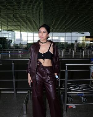 Neha Bhasin - Photos: Celebs Spotted At Airport | Picture 1850743