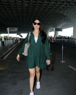 Pragya Jaiswal - Photos: Celebs Spotted At Airport | Picture 1852679