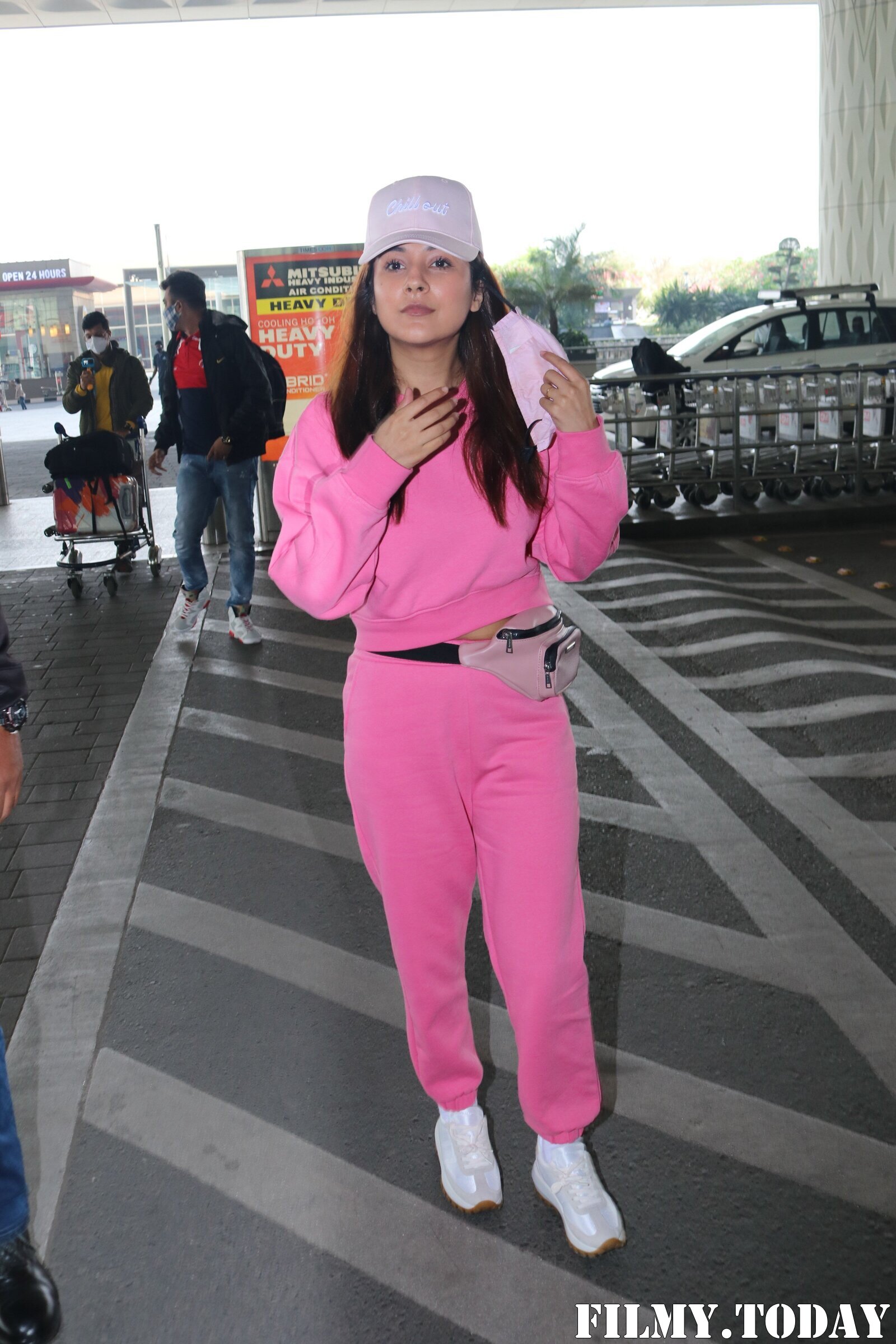 Shehnaaz Kaur Gill - Photos: Celebs Spotted At Airport | Picture 1771377