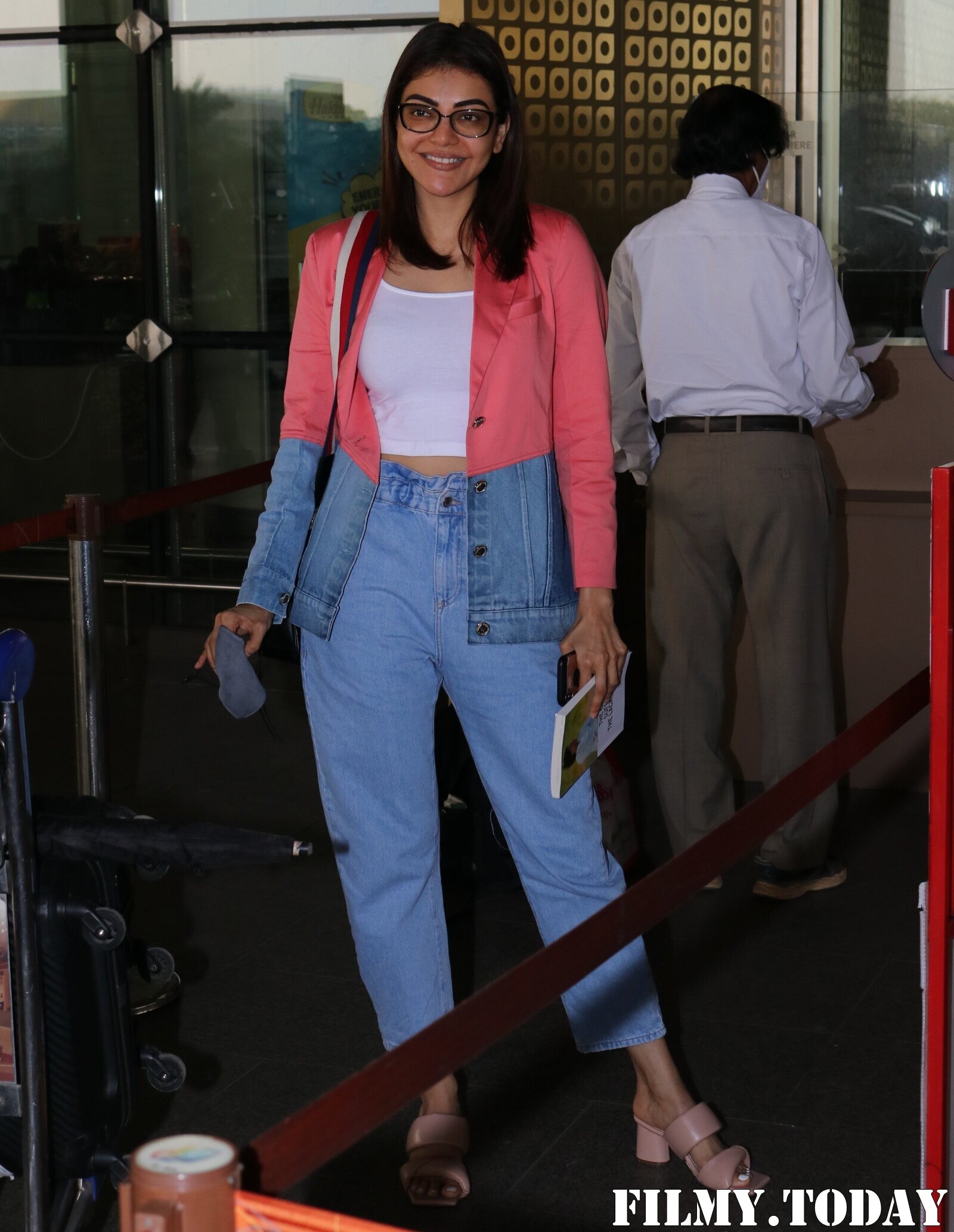 Kajal Aggarwal - Photos: Celebs Spotted At Airport | Picture 1775200